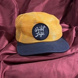 listing-status-banner